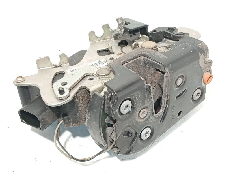 CERRADURA LATERAL CORREDERA DERECHA A6397300535 