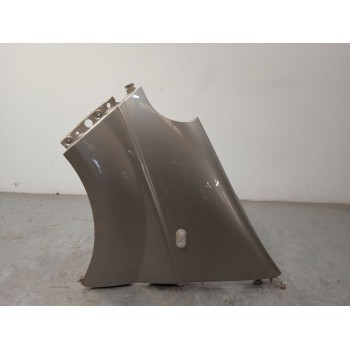 Recambio de aleta delantera izquierda para renault trafic ii autobús (jl) 2.5 dci 145 (jl0j) referencia OEM IAM 7782524451  