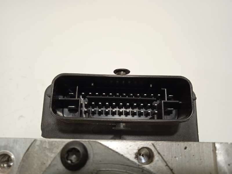 Recambio de abs para kia cee'd tech referencia OEM IAM 58920A2230 6158945200 A258920800 4
