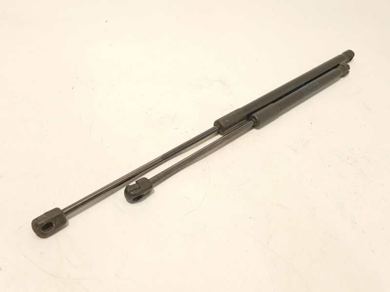 AMORTIGUADORES MALETERO / PORTON 4S882755204S 4S082335903S 