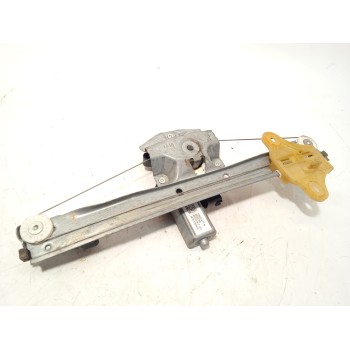 ELEVALUNAS TRASERO DERECHO 827009380R 