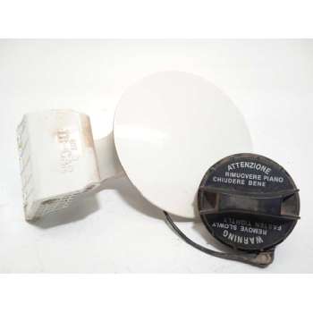 TAPA EXTERIOR COMBUSTIBLE 69510C7000 