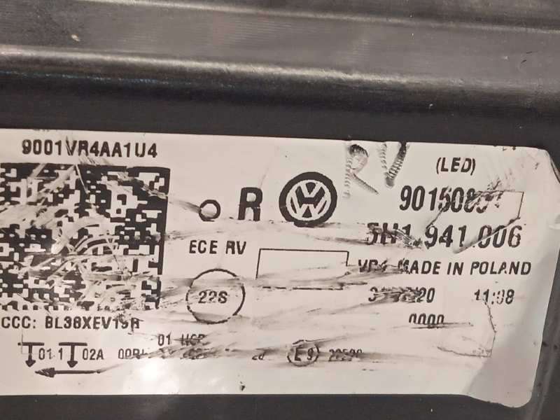 Recambio de faro derecho para volkswagen golf viii lim. (cd1) style referencia OEM IAM 5H1941006  90150891 2