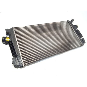 Recambio de intercooler para chevrolet cruze (j300) 2.0 cdi referencia OEM IAM 13267647  