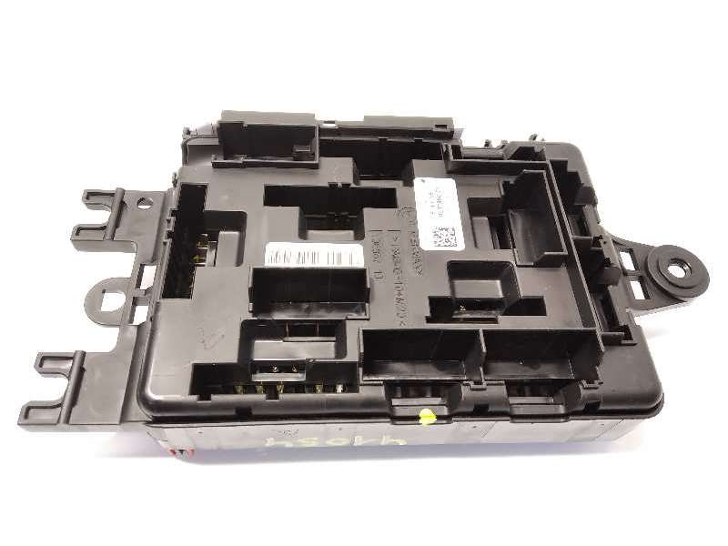 Recambio de caja reles / fusibles para bmw serie 4 gran coupe (f36) 2.0 referencia OEM IAM 61149337880 - Blanco 4