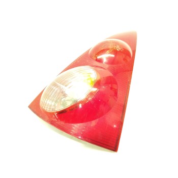 Recambio de piloto trasero derecho para peugeot 107 urban move referencia OEM IAM 6351X6  