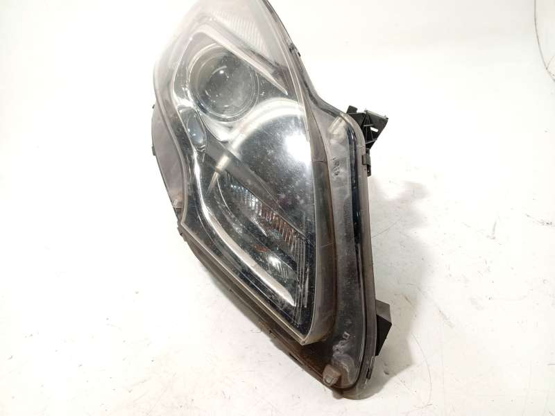 Recambio de faro derecho para opel zafira tourer c (p12) 2.0 cdti (75) referencia OEM IAM 13399859 39009022 030126320200 - Negro 3