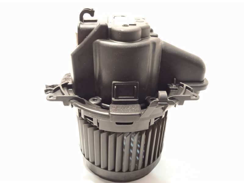Recambio de motor calefaccion para renault captur 1.5 dci diesel fap energy referencia OEM IAM 5P3730000 272101005R 3