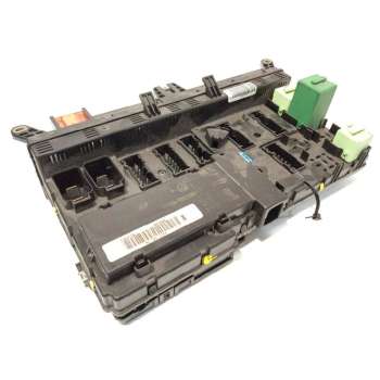 CAJA RELES / FUSIBLES 8384525 61138384525 