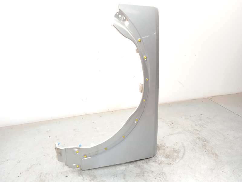 Recambio de aleta delantera izquierda para land rover discovery 2.7 td v6 cat referencia OEM IAM ASB780030 5H2216016AA 2