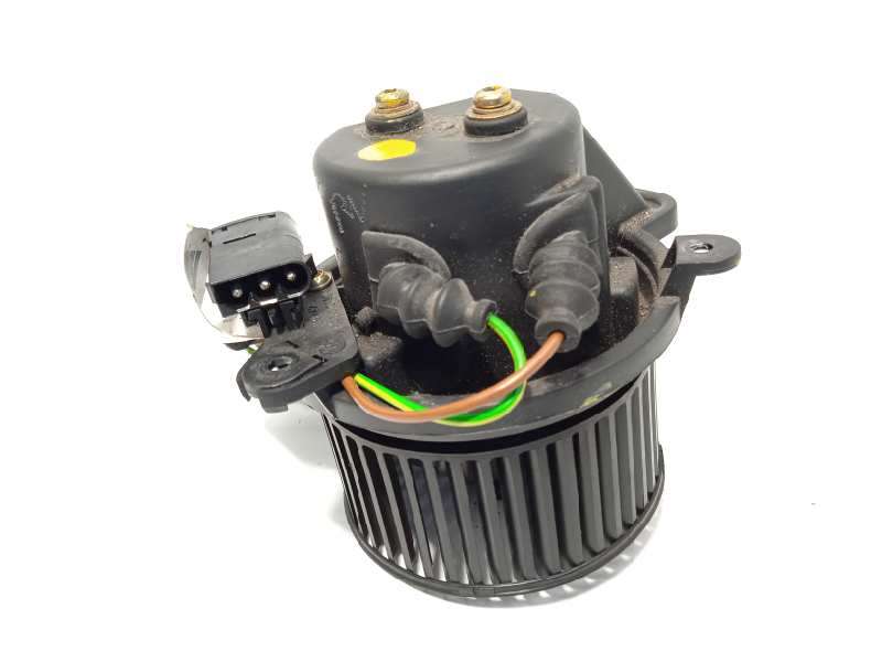 Recambio de motor calefaccion para bmw x5 (e53) 3.0d referencia OEM IAM 64118385546 2