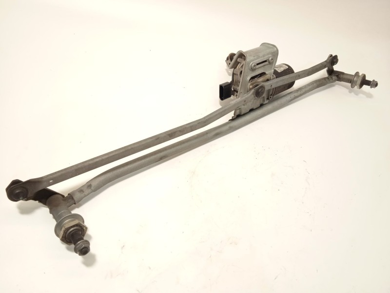 MOTOR LIMPIA DELANTERO 5801463566 W000051914 W000033506C