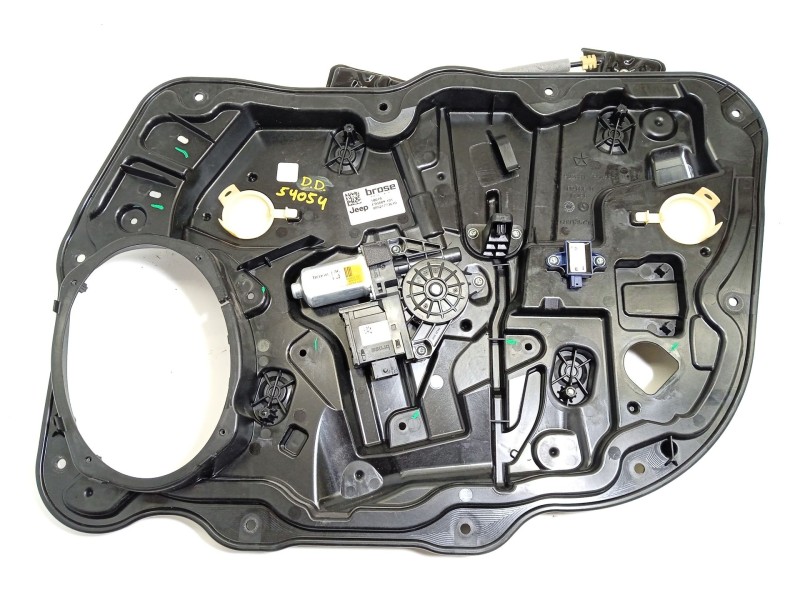 ELEVALUNAS DELANTERO DERECHO NOREF 