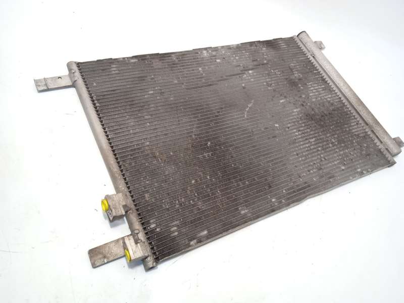Recambio de condensador / radiador aire acondicionado para seat leon st (5f8) 2.0 tdi 4drive referencia OEM IAM 5Q0816411BH - Blanco