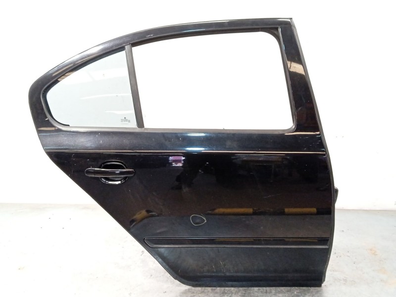 PUERTA TRASERA DERECHA 1Z5833056 