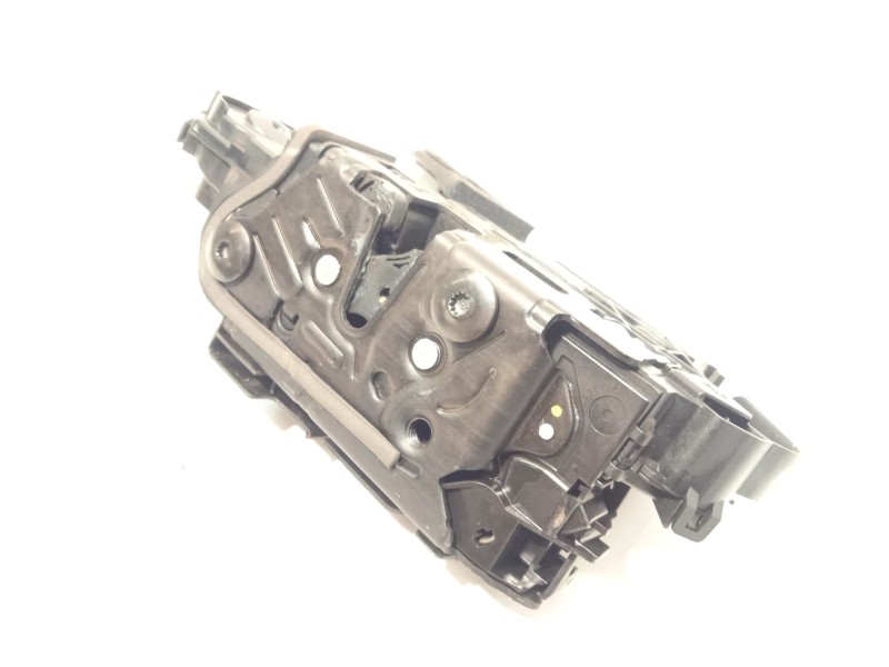 CERRADURA PUERTA DELANTERA IZQUIERDA 5TB837015C 