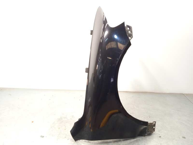 ALETA DELANTERA DERECHA 7L6821102K 