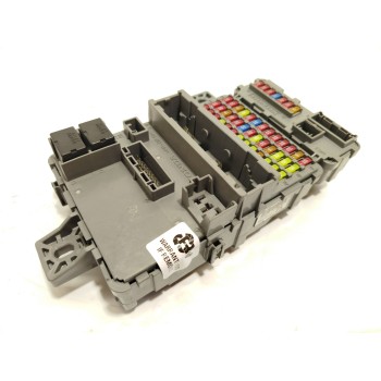 CAJA RELES / FUSIBLES TEAT011 TEAG510