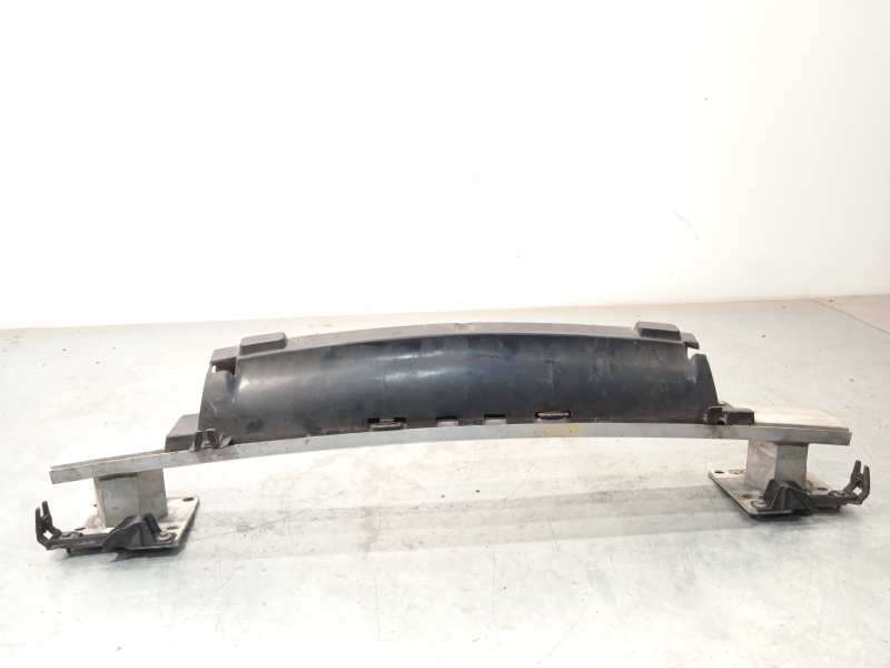 Recambio de refuerzo paragolpes delantero para citroën c4 berlina cool referencia OEM IAM 7106C5 - Gris 2