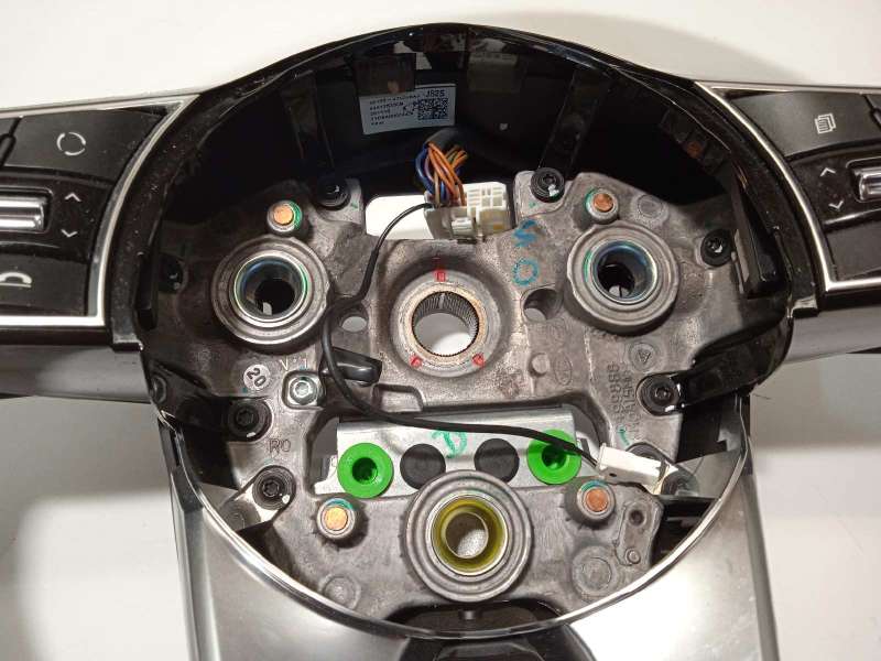 Recambio de volante para kia xceed edrive phev referencia OEM IAM 56100J7520SA1 4