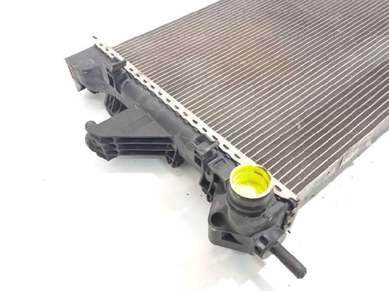 Recambio de radiador agua para peugeot boxer caja cerrada (rs3200)(330)('02) 330 m td referencia OEM IAM 1342688080 - Blanco 3