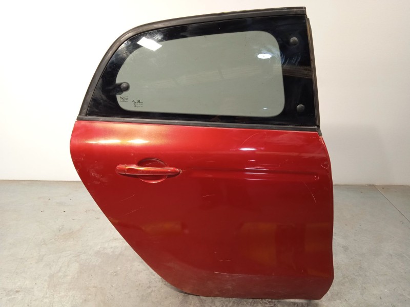 PUERTA TRASERA DERECHA A4537306000 