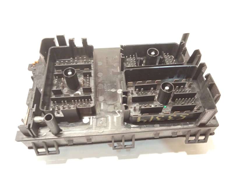 Recambio de caja reles / fusibles para opel astra j lim. sport referencia OEM IAM 13343980  1110079AA - Azul 3