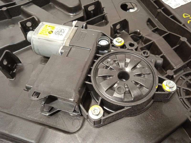 Recambio de elevalunas delantero derecho para kia xceed edrive phev referencia OEM IAM 82480J7060 2