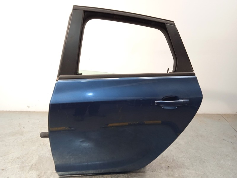 PUERTA TRASERA IZQUIERDA 13270584 124109 