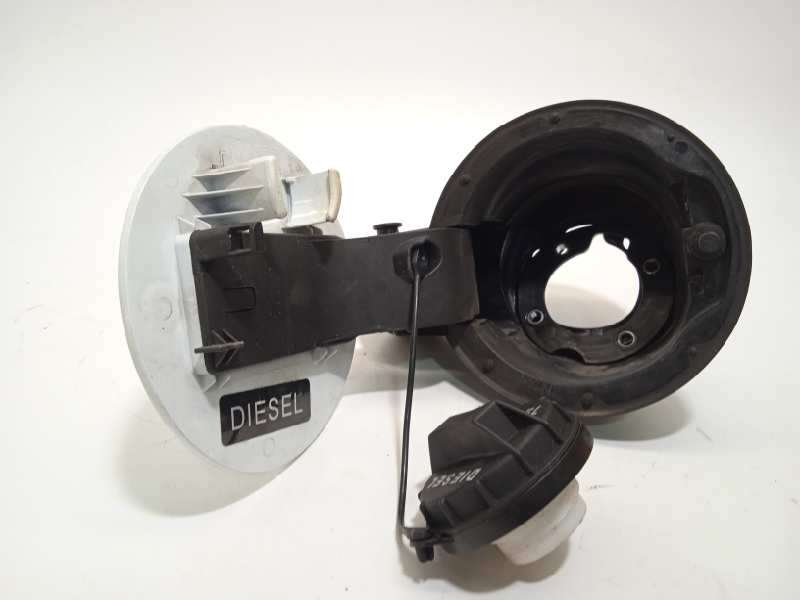 Recambio de tapa exterior combustible para kia cee'd sporty wagon 1.6 crdi cat referencia OEM IAM 81595A2200 - Blanco 2