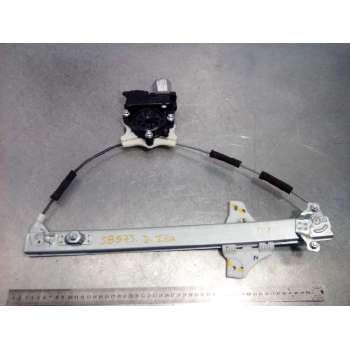 ELEVALUNAS DELANTERO IZQUIERDO 82450C8010 82403C7010