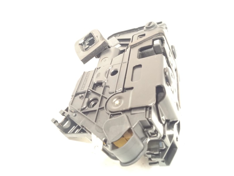 CERRADURA PUERTA TRASERA DERECHA 5E0839016A 