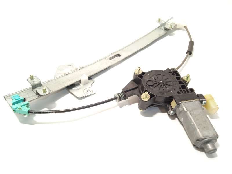 ELEVALUNAS DELANTERO IZQUIERDO 824011G000 