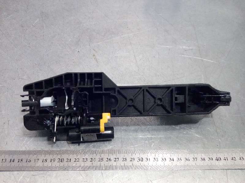 Recambio de maneta exterior delantera derecha para hyundai i20 active 1.0 tgdi cat referencia OEM IAM 82661C8050 - Blanco 2