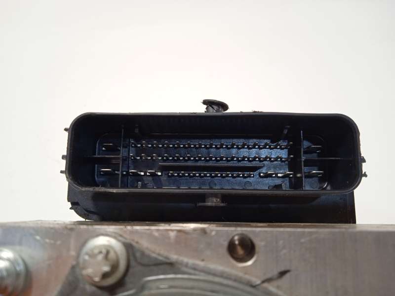 Recambio de abs para peugeot 3008 allure referencia OEM IAM 9827551180 3330A20009 970261 4