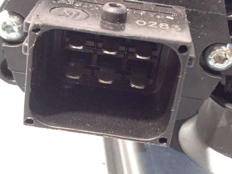 Recambio de elevalunas delantero derecho para opel corsa d enjoy referencia OEM IAM 13314157 4