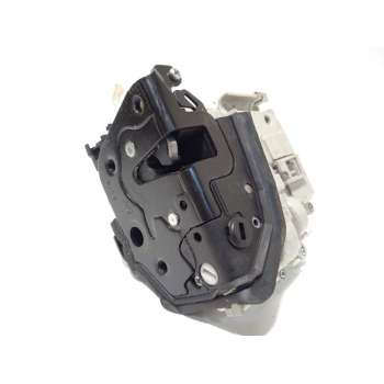 CERRADURA PUERTA TRASERA DERECHA 8X0839016E 