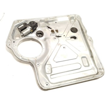 ELEVALUNAS DELANTERO DERECHO 7H0837730G 