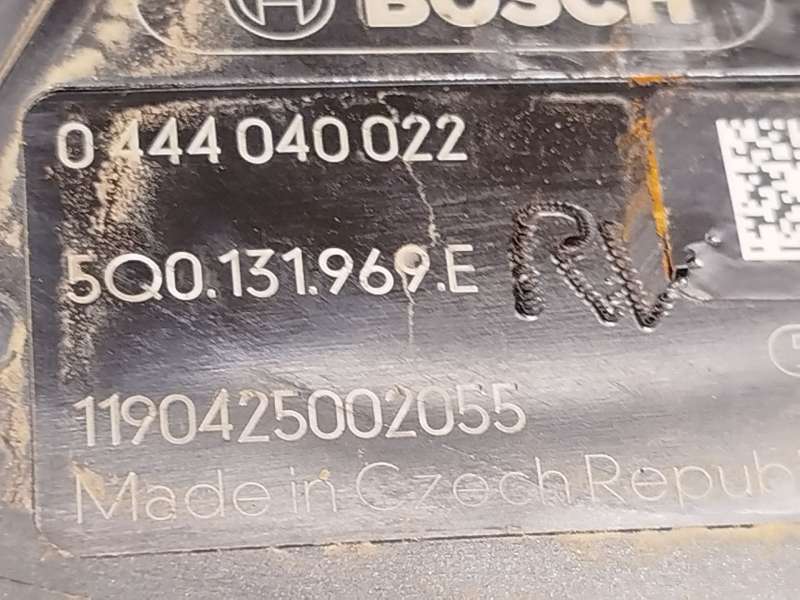 Recambio de deposito aditivo fap adblue para volkswagen t-roc (a11, d11) 2.0 tdi referencia OEM IAM 5Q0131877R 5Q0131969E 5Q0131 - Gris 7