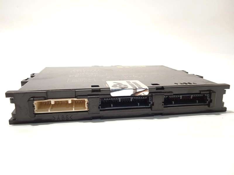 Recambio de modulo electronico para lexus nx 300h 4wd referencia OEM IAM 8999078170  2329006331 3