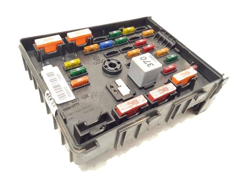 CAJA RELES / FUSIBLES 3C0937125 