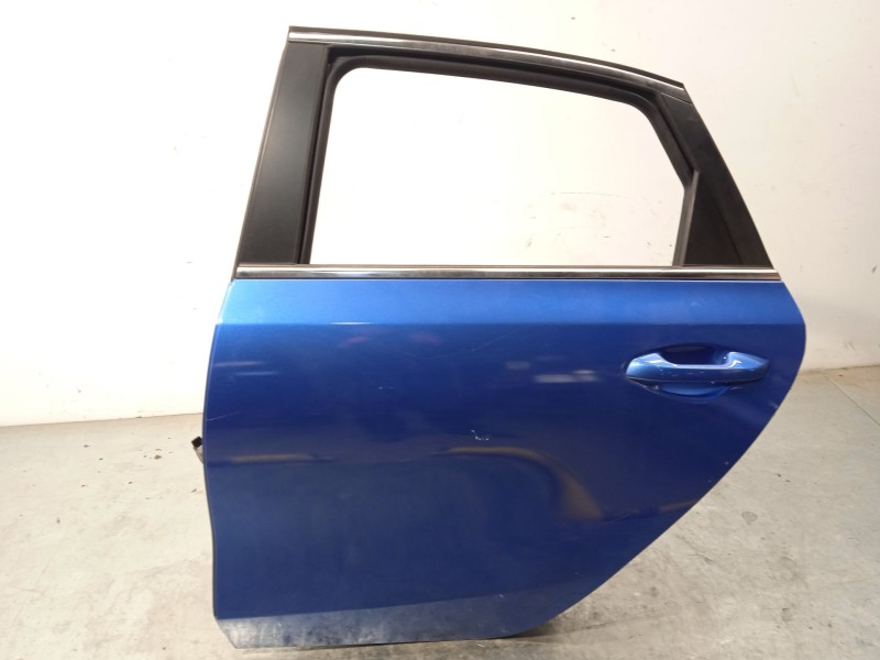 PUERTA TRASERA IZQUIERDA 77003J7000 