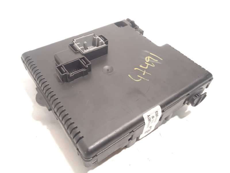 Recambio de caja reles / fusibles para volvo xc90 2.4 d momentum geartronic (7 sitze) referencia OEM IAM 30728512  28017881 - Azul 3