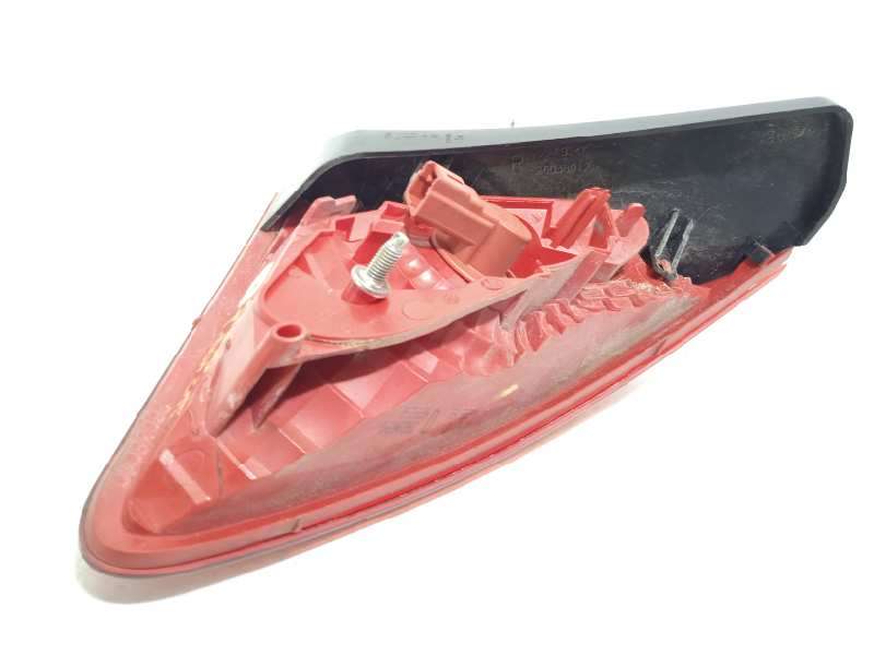 Recambio de piloto trasero derecho interior para peugeot 3008 confort referencia OEM IAM 9683460980  6351HE 4