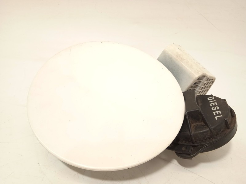 TAPA EXTERIOR COMBUSTIBLE 69510A4001 