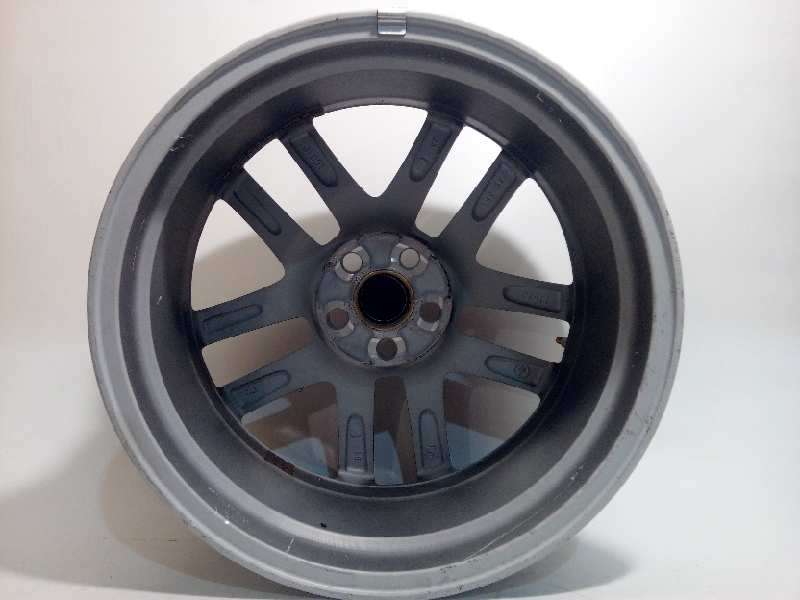 Recambio de llanta para lexus ct 200h referencia OEM IAM 4261176280 4