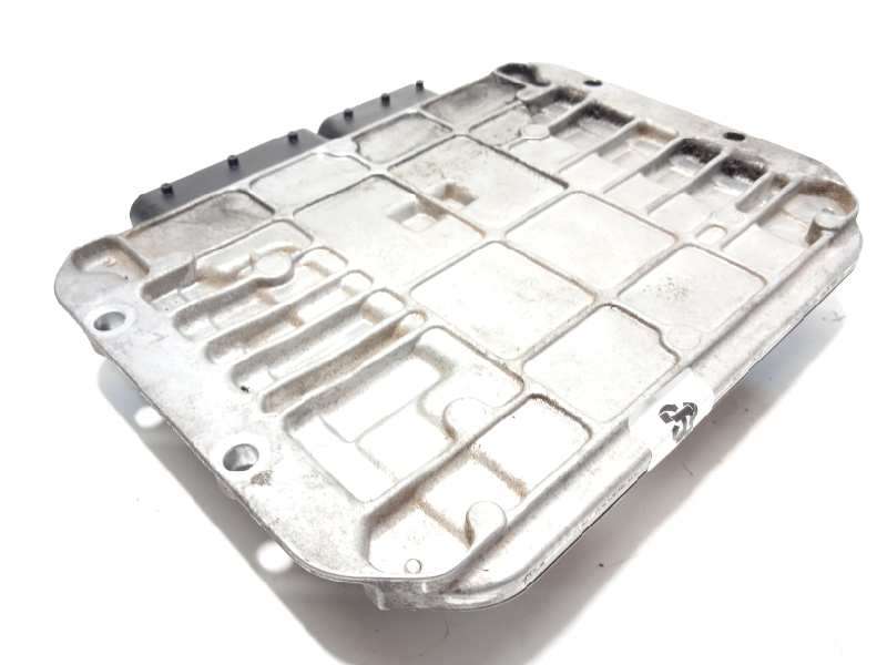 Recambio de centralita motor uce para opel astra j lim. sport referencia OEM IAM 55579443  2757001190 - Rojo 2