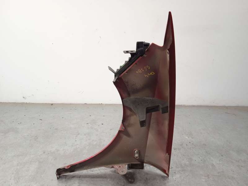 Recambio de aleta delantera derecha para seat ibiza iv (6j5, 6p1) 1.2 referencia OEM IAM 6J0821022B - Rojo 2