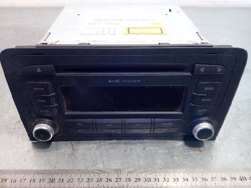 Recambio de sistema audio / radio cd para audi a3 sportback (8p) 1.8 16v tfsi referencia OEM IAM 8P0035186S  7649276380 - Blanco