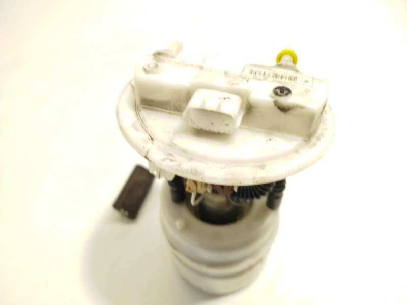 Recambio de bomba combustible para renault clio iv (bh_) 0.9 tce 90 referencia OEM IAM 170114543R 2